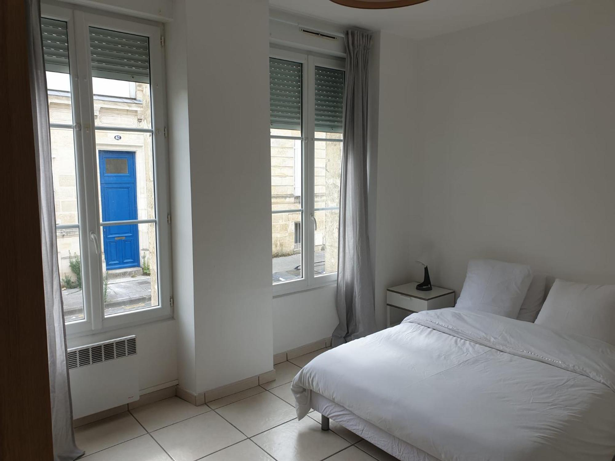 Maison 150M2 Jardin A Louer En Entier, Bordeaux Centre Chartrons, 3 Chambres 3 Salles De Bains 1 Canape-Lit Llllnumero De Telephone Dans L'Annonce Si Questionlll Exterior foto